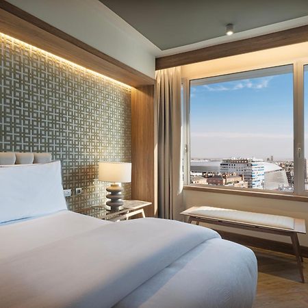 The Westin Madrid Cuzco Hotel Eksteriør billede
