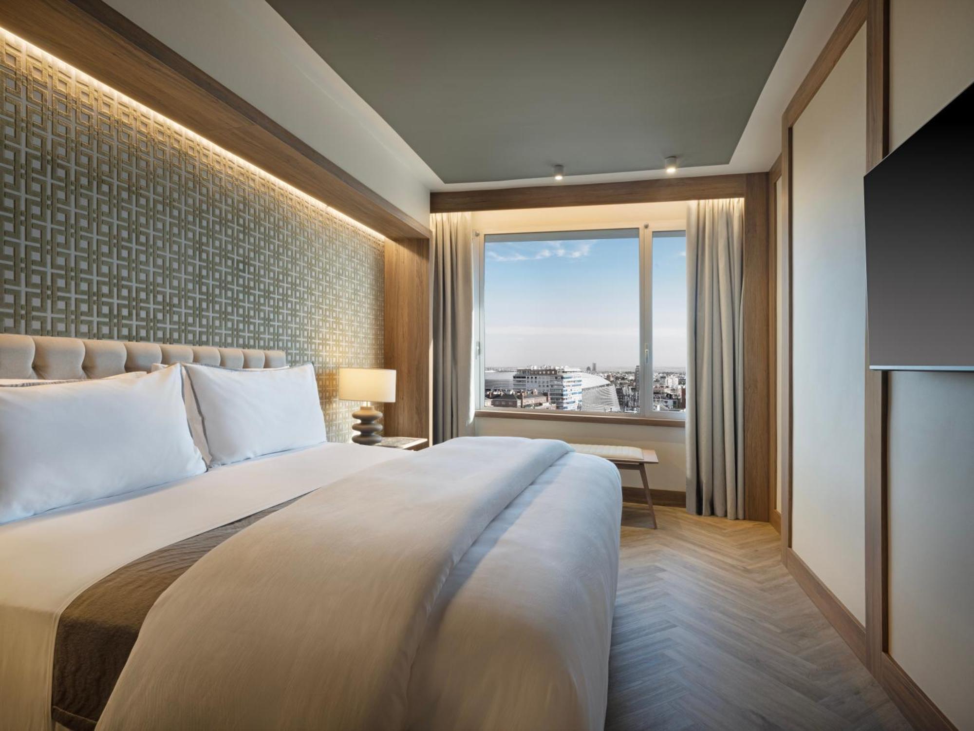 The Westin Madrid Cuzco Hotel Eksteriør billede