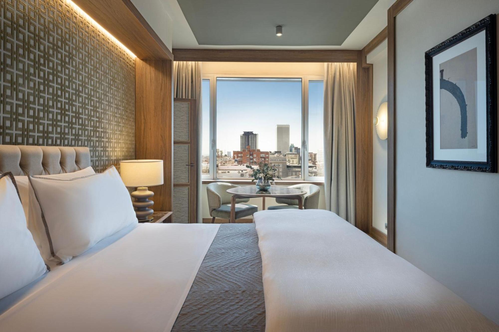 The Westin Madrid Cuzco Hotel Eksteriør billede
