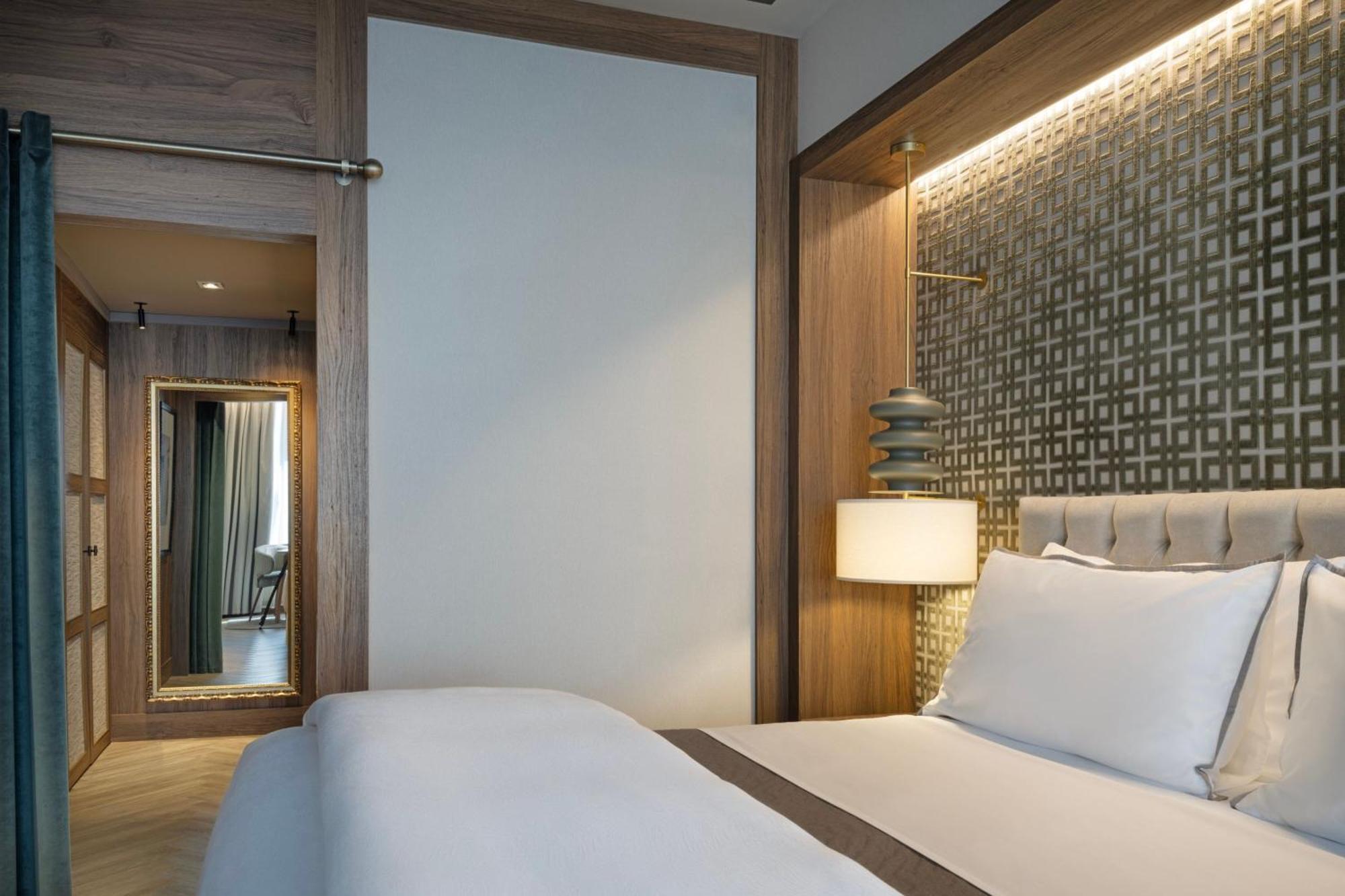 The Westin Madrid Cuzco Hotel Eksteriør billede