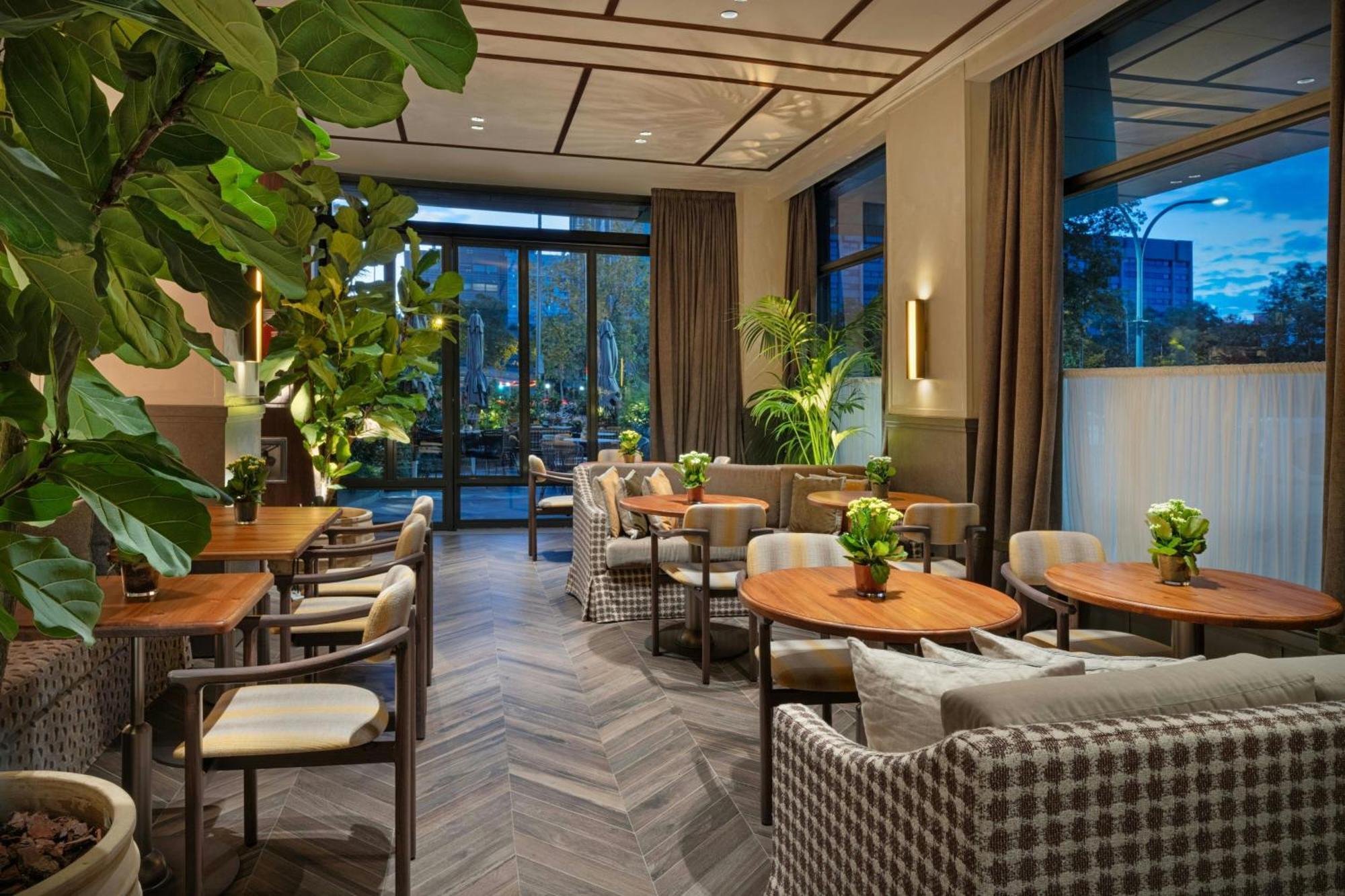 The Westin Madrid Cuzco Hotel Eksteriør billede